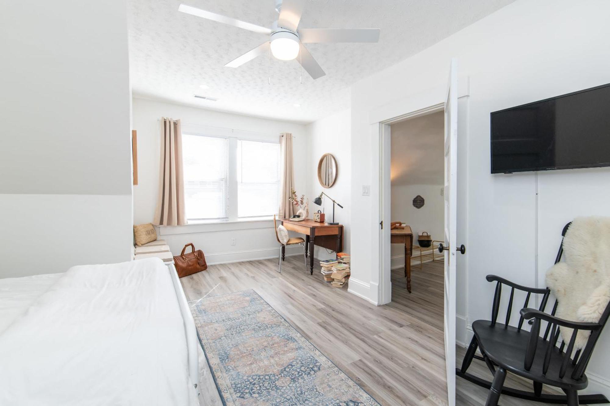 Loft On Capital - Ideally Located To Distilleries Frankfort Luaran gambar